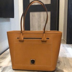 Dooney & Burke purse never used tan leather